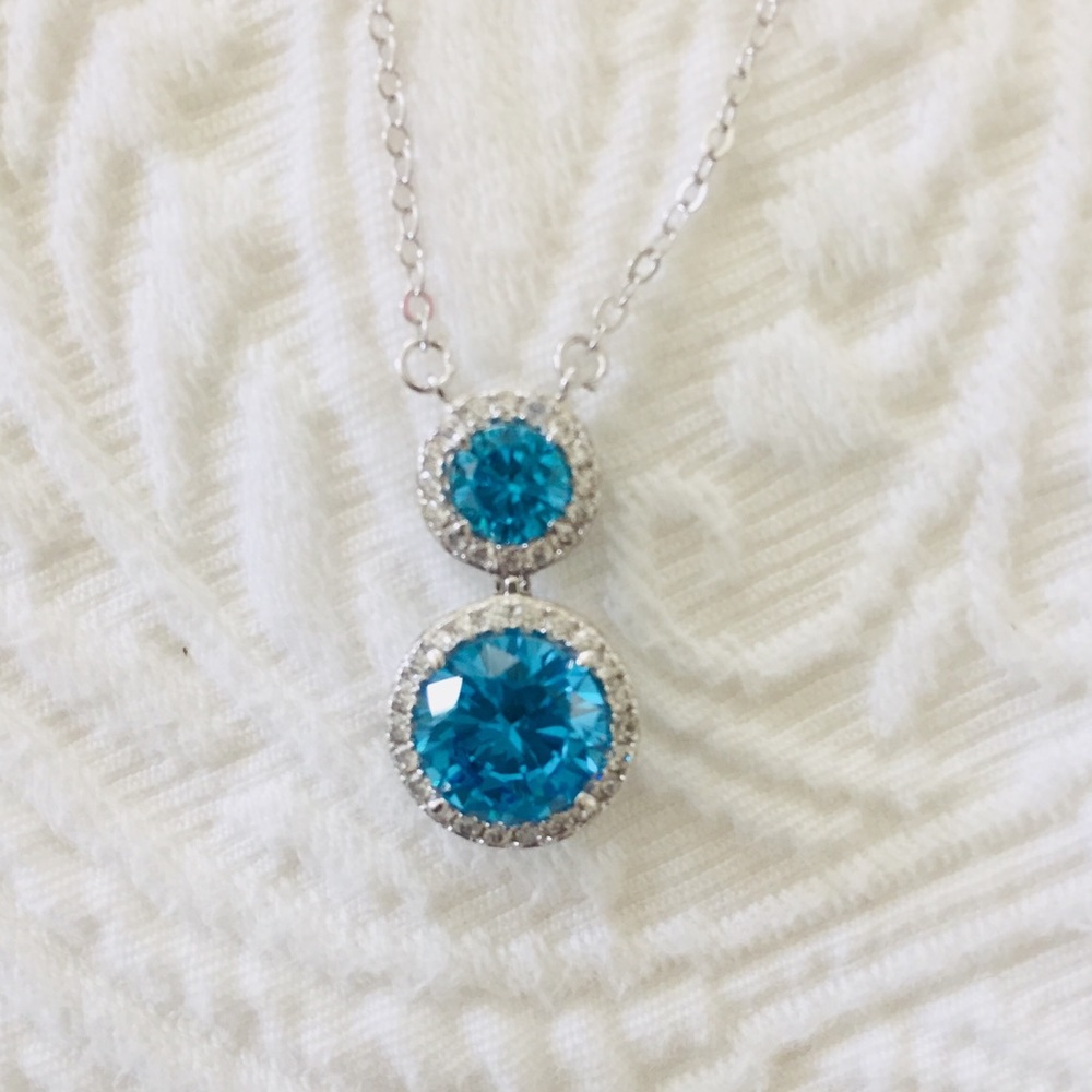 Silver Aqua marine necklace
